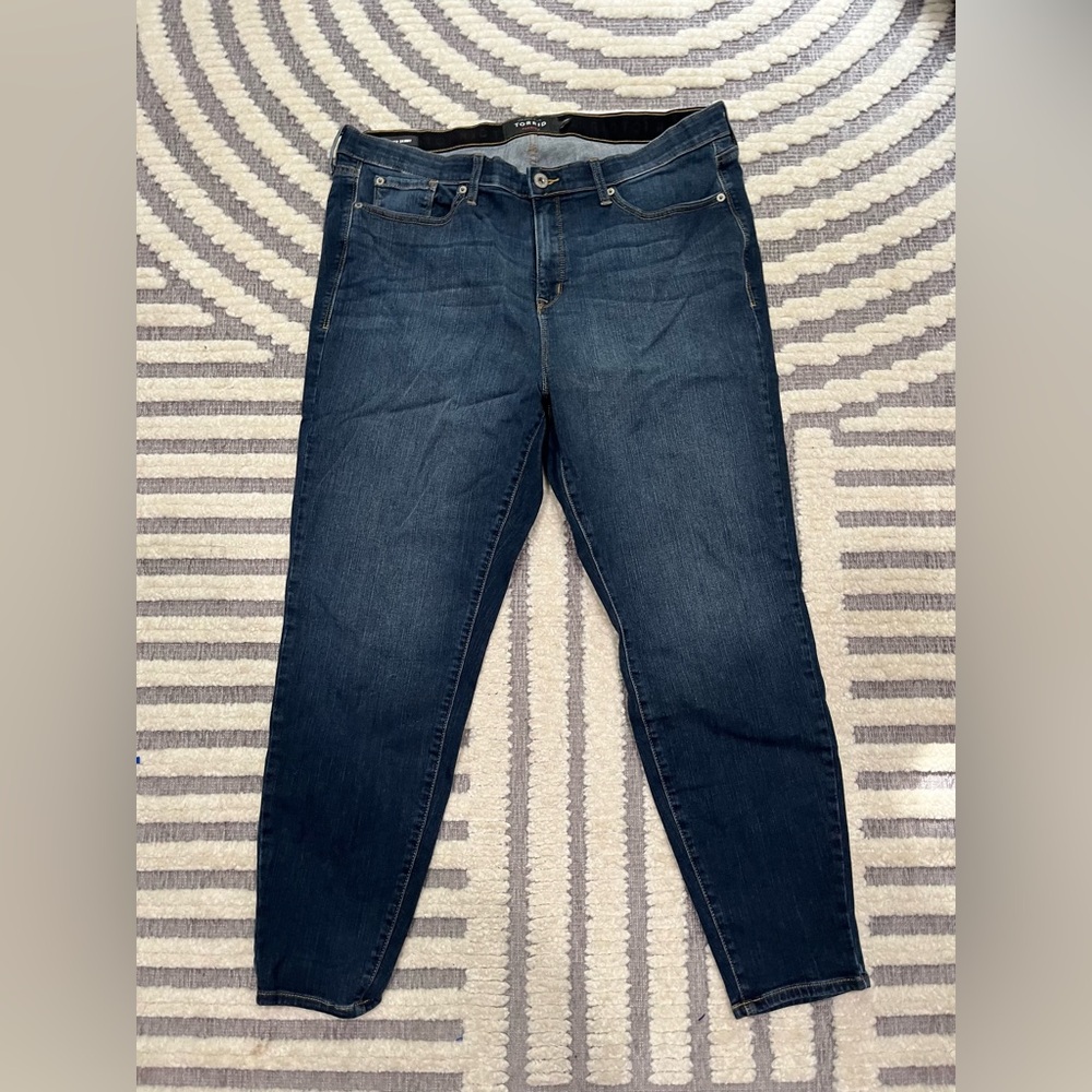 Torrid premium sky high skinny jeans